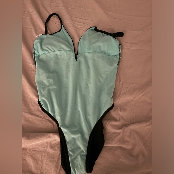 Ninety Nine Degrees One-Piece - Picture 3 of 4